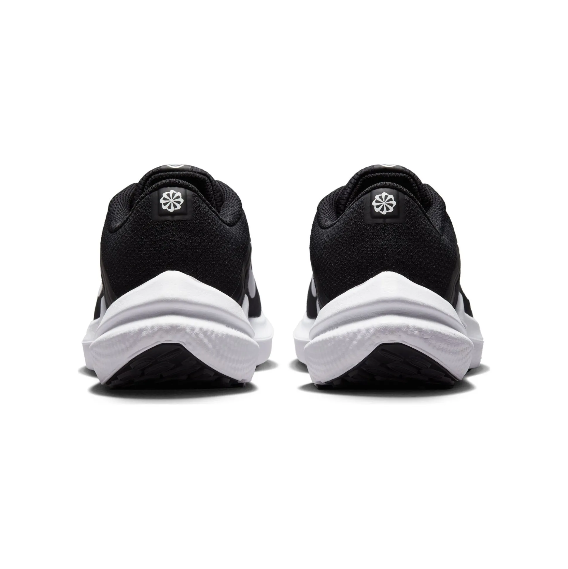 Shop Air Winflo 10 Neutral Running Shoe Women - Black, White Running Shoes