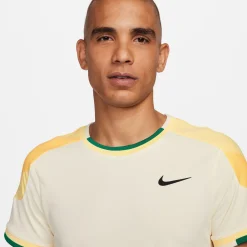 Hot Court Dri-Fit Slam T-Shirt Men - Cream, Multicoloured Shirts