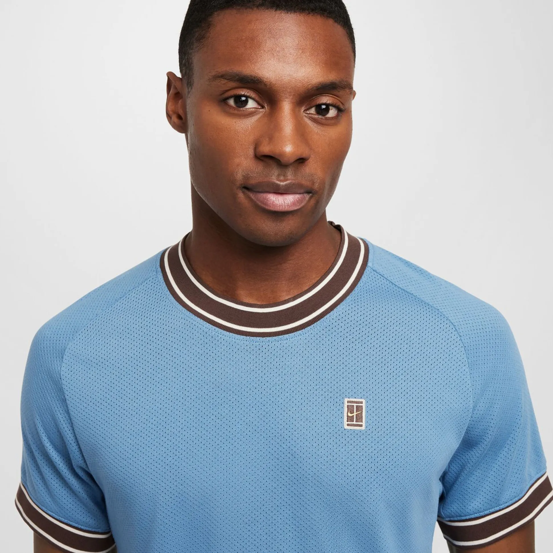 Discount Court Heritage T-Shirt Men - Light Blue, Brown Shirts