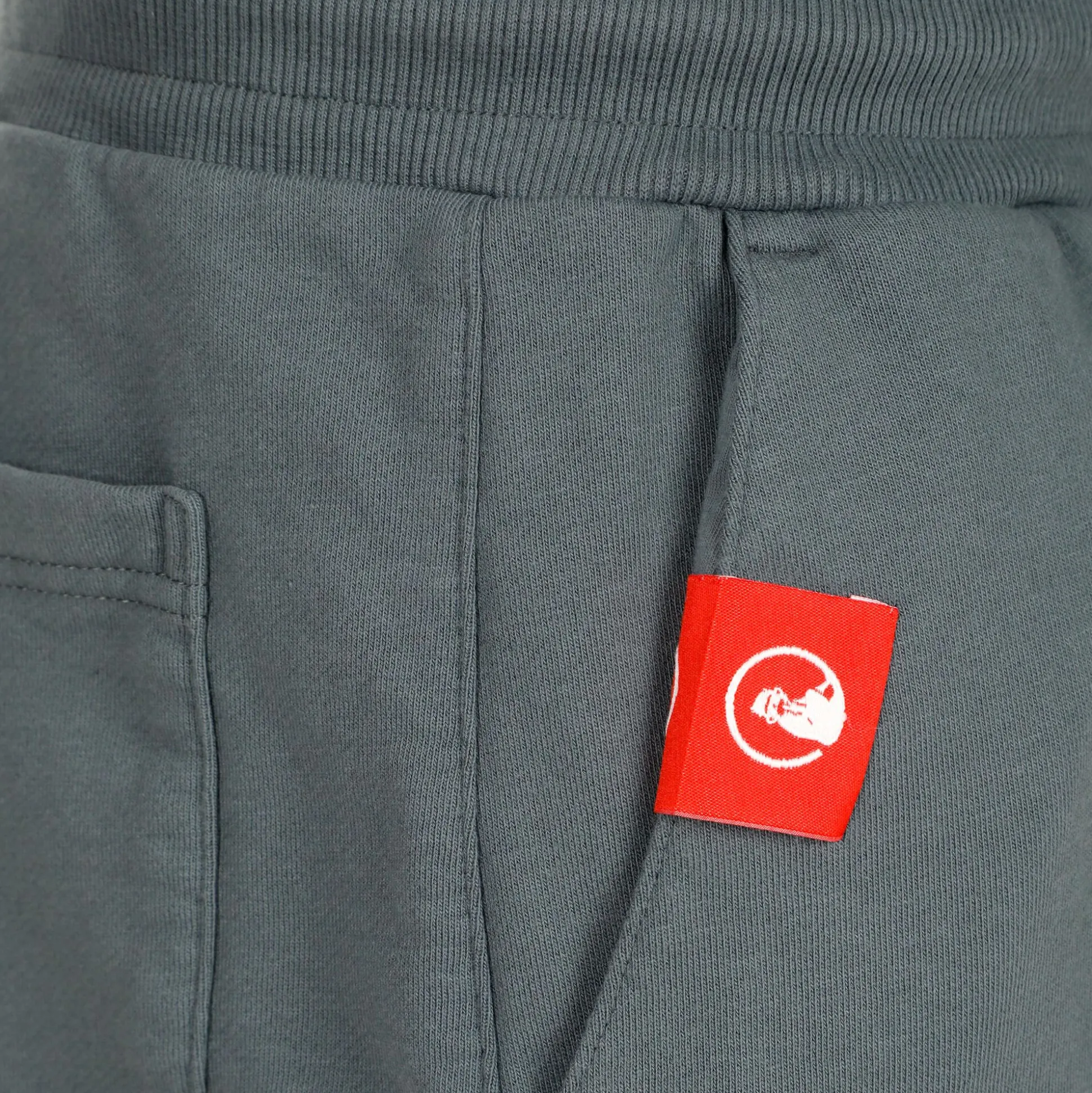 New Crossroad Easy Shorts Men - Shorts