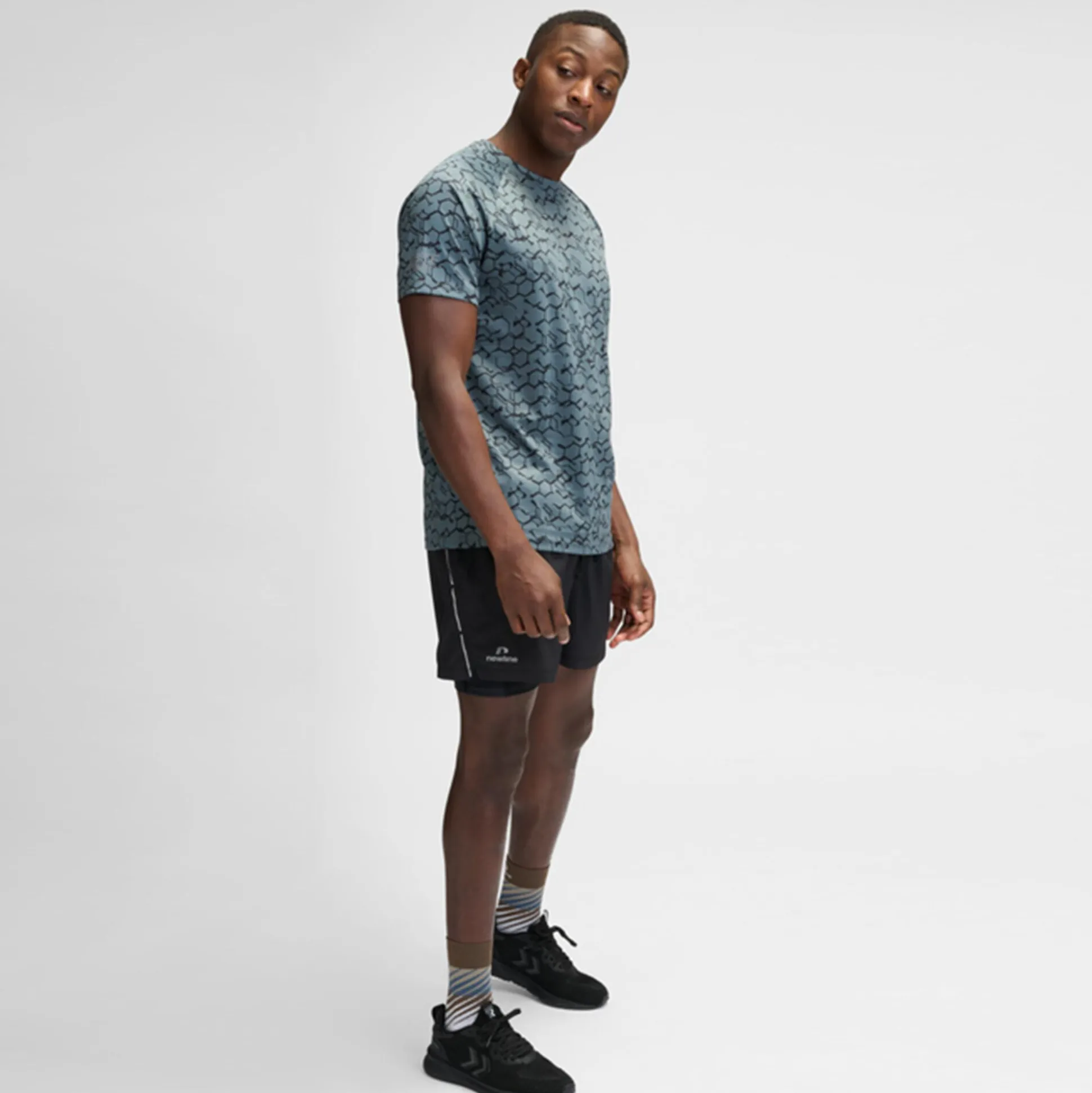 Shop Dopa Graphic Running Shirt Men - Dark Grey Running Clothing