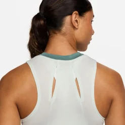 Clearance Dri-Fit Advantage Tank Top Women - Light Green Tops