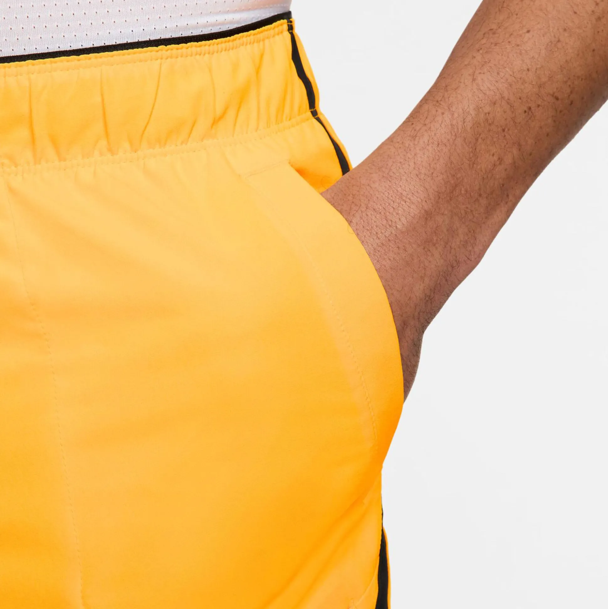 Outlet Dri-Fit Court Advantage 7in Shorts Men - Orange, Black Shorts