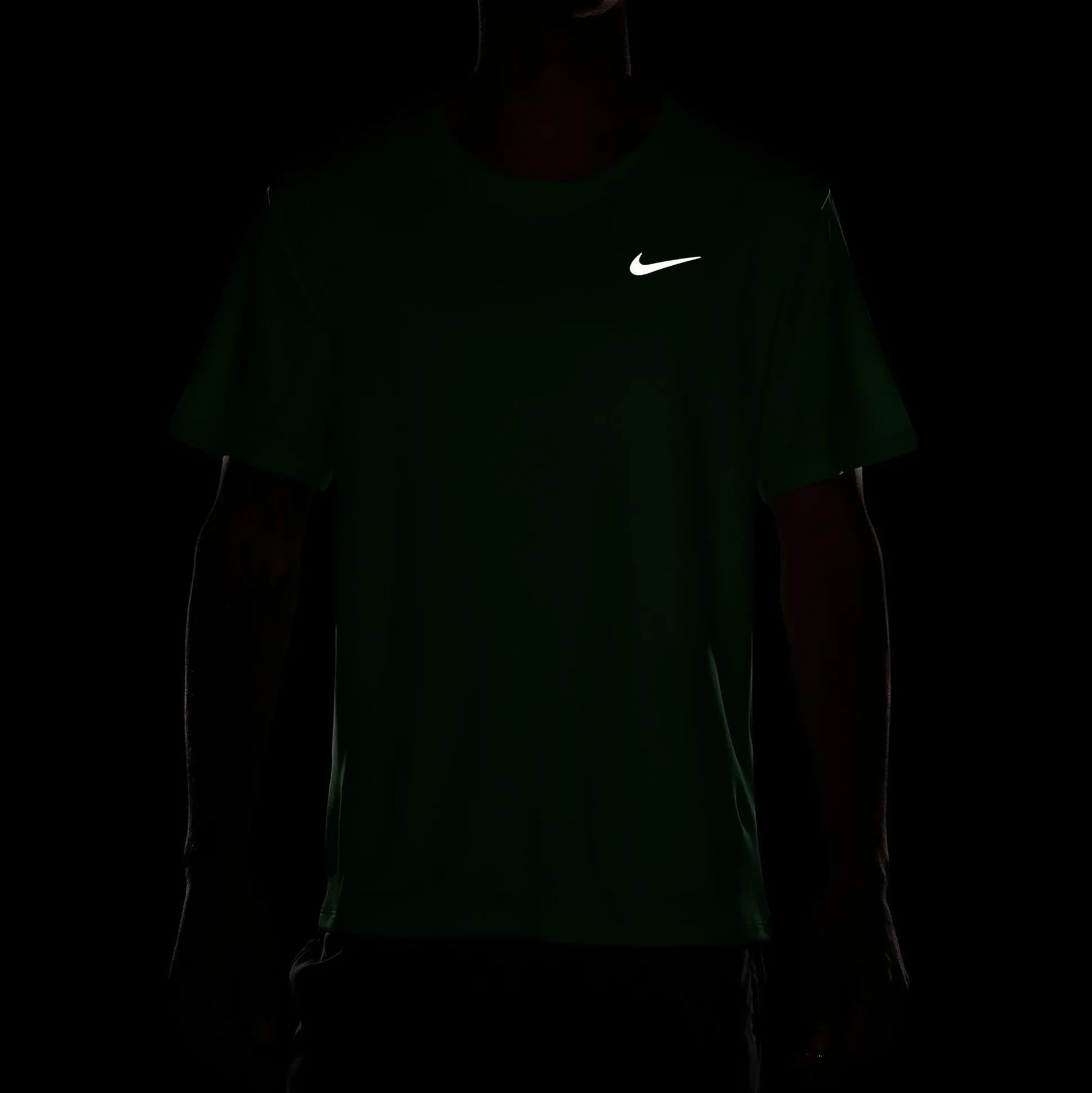 Flash Sale Dri-Fit Miler Dri-Fit Miler UV Running Shirt Men - Running Clothing