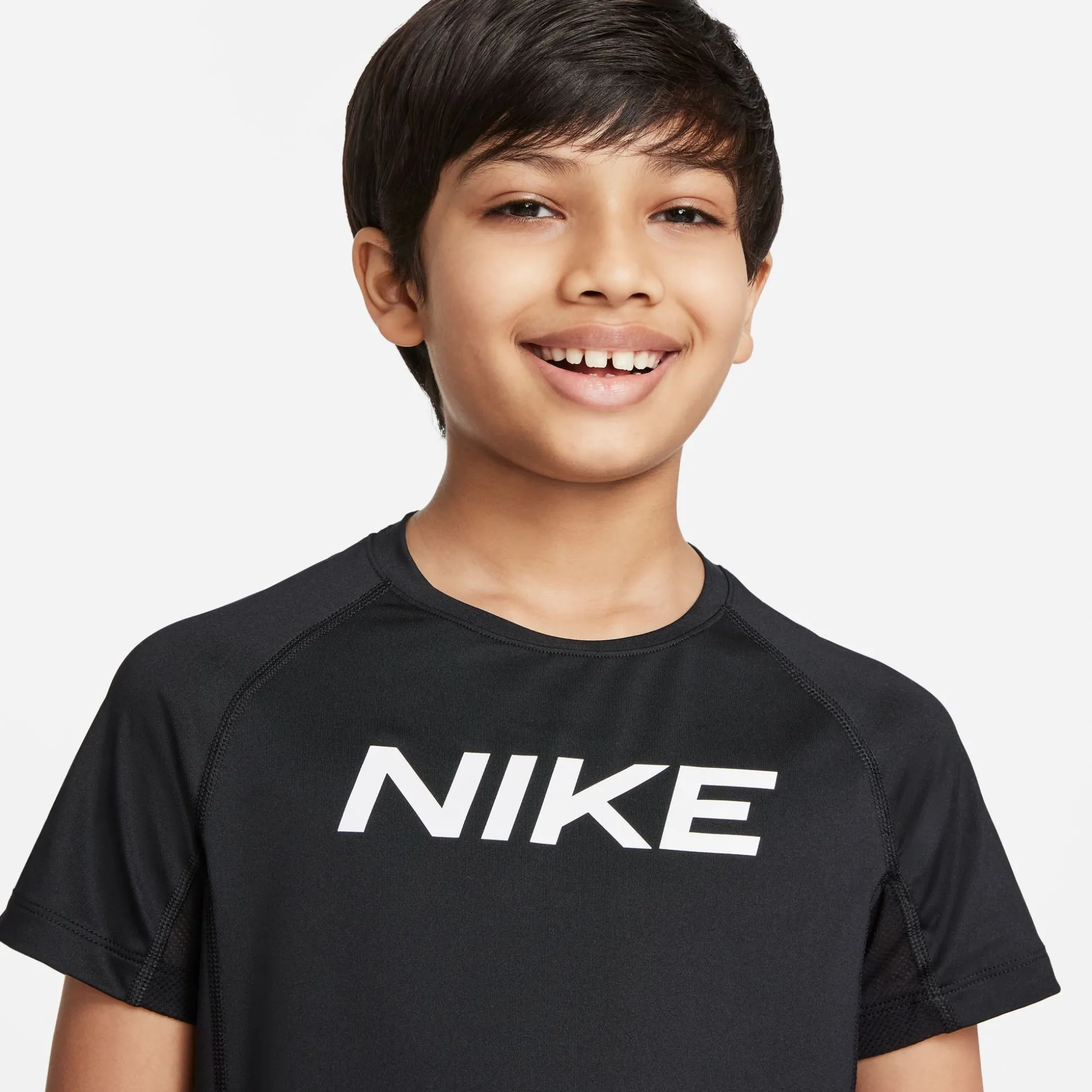 New Dri-Fit Pro T-Shirt Boys - Black, White Shirts