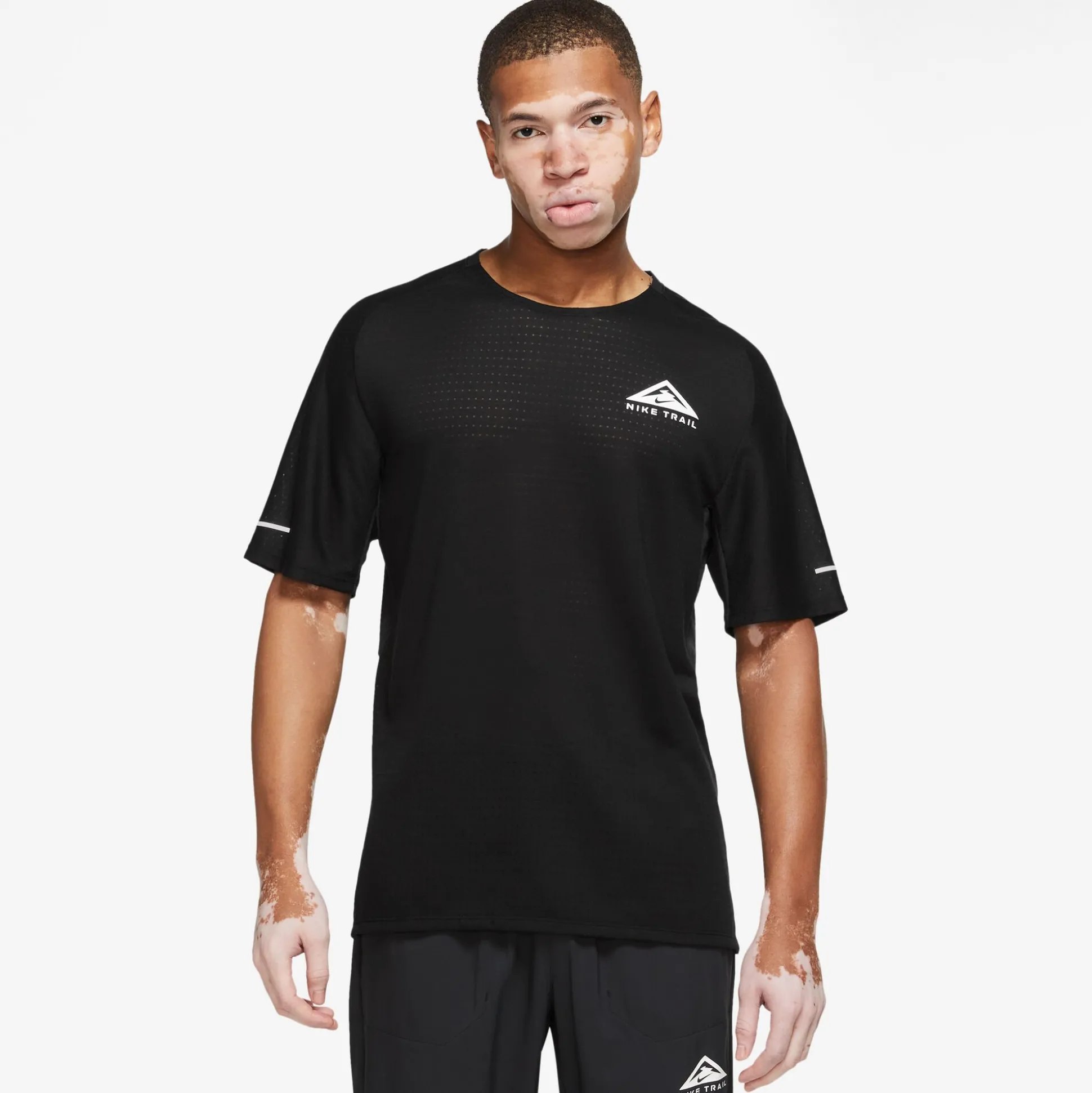 Store Dri-Fit Trail Running Shirt Men - Running Clothing