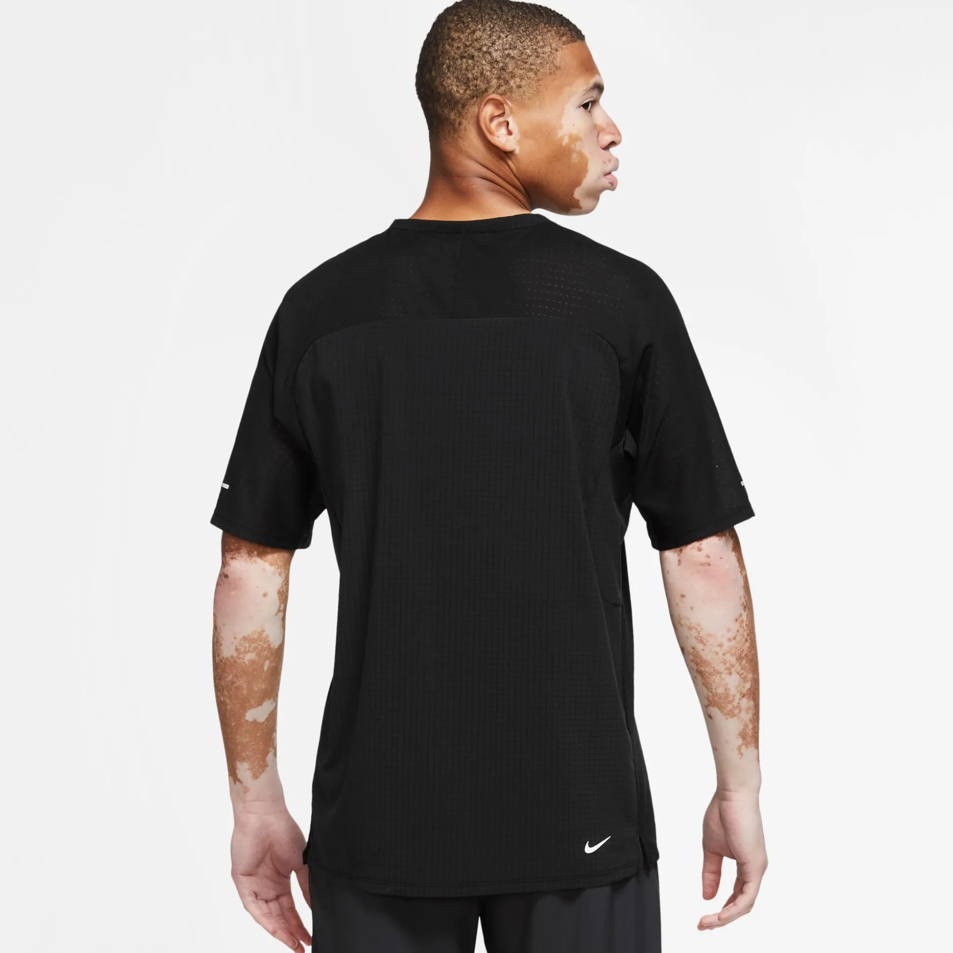 Store Dri-Fit Trail Running Shirt Men - Running Clothing