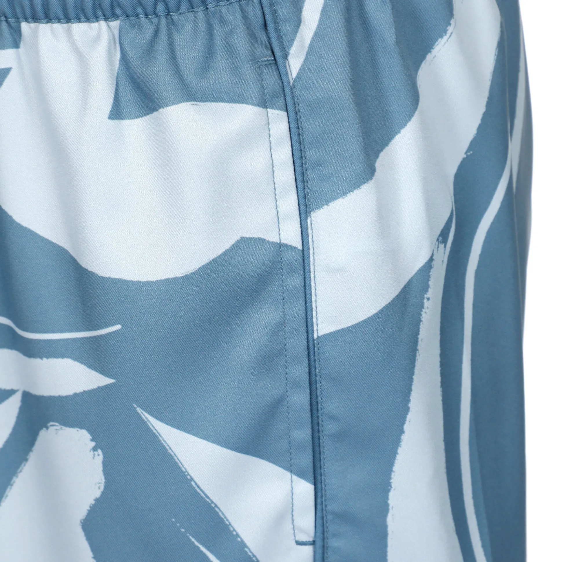Flash Sale Leo Shorts Men - Blue, Light Blue Shorts