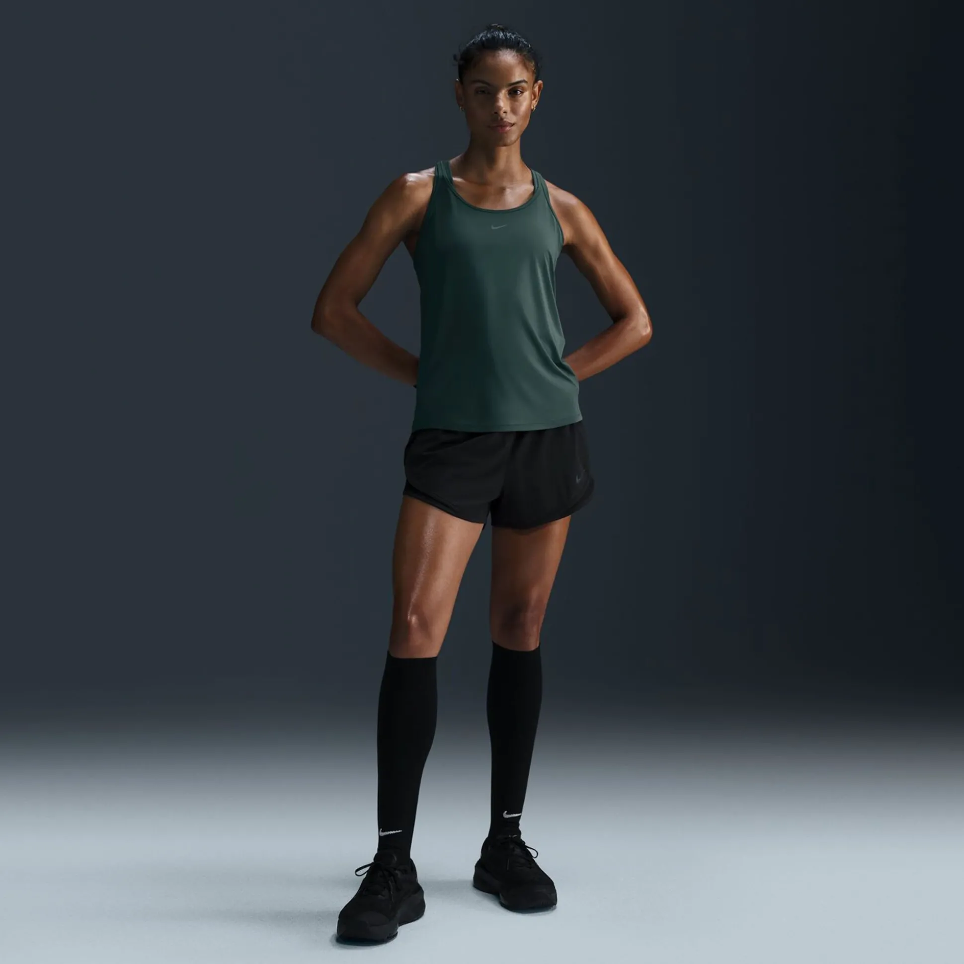 Best One Classic Dri-Fit Tank Top Women - Green, Black Tops