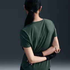 New One Classic Dri-Fit T-Shirt Women - Green, Black Shirts