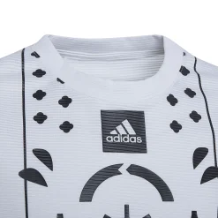 Sale Q2 T-Shirt Boys - White, Black Shirts