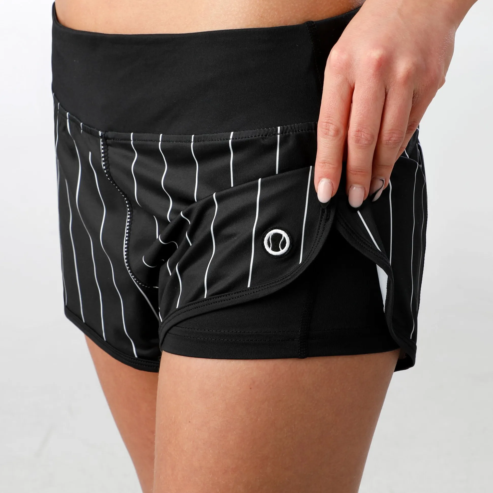 Sale Stripes Shorts Special Edition Women - Black, White Shorts