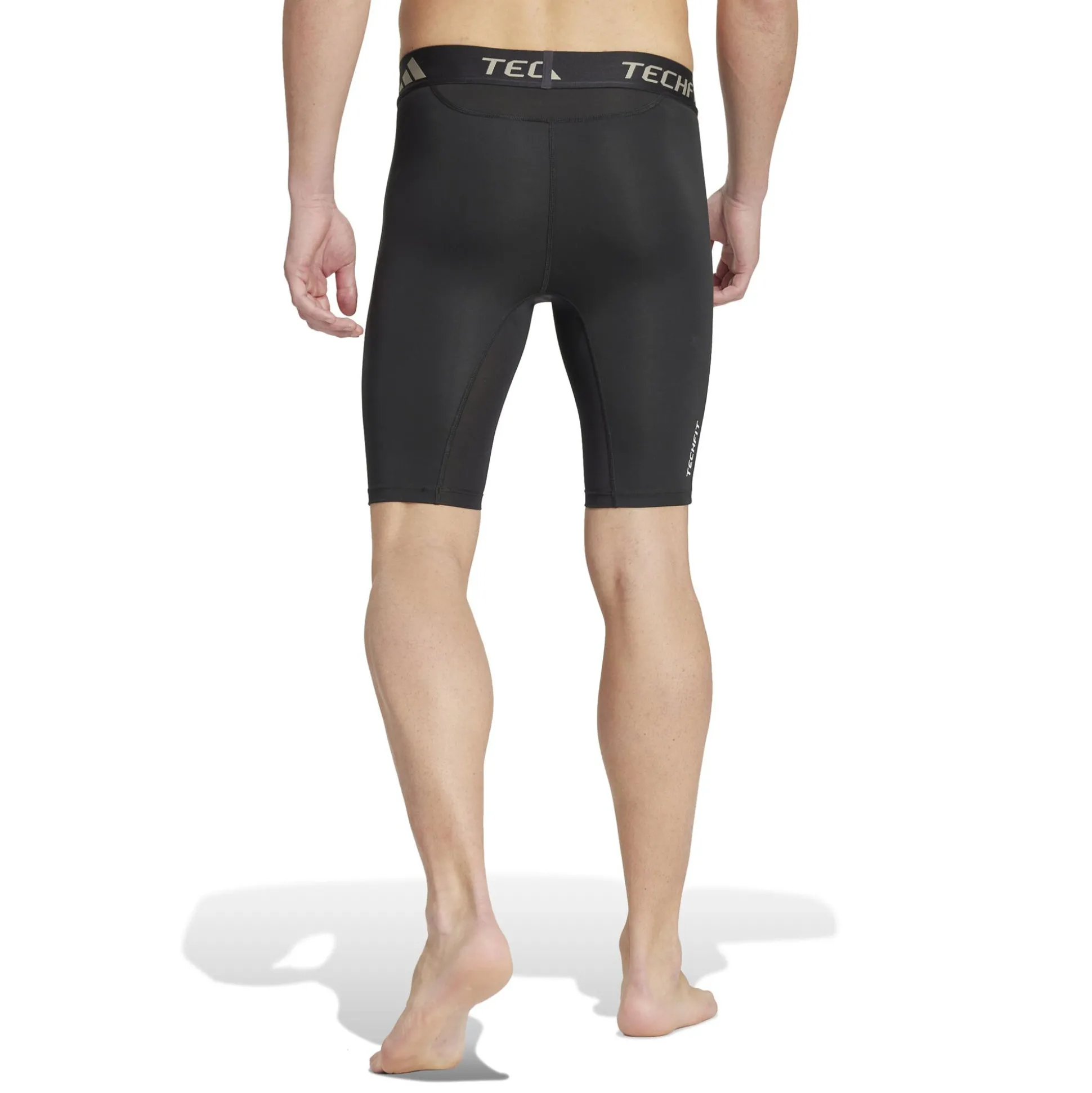 Outlet Tech-Fit Base Shorts Men - Shorts