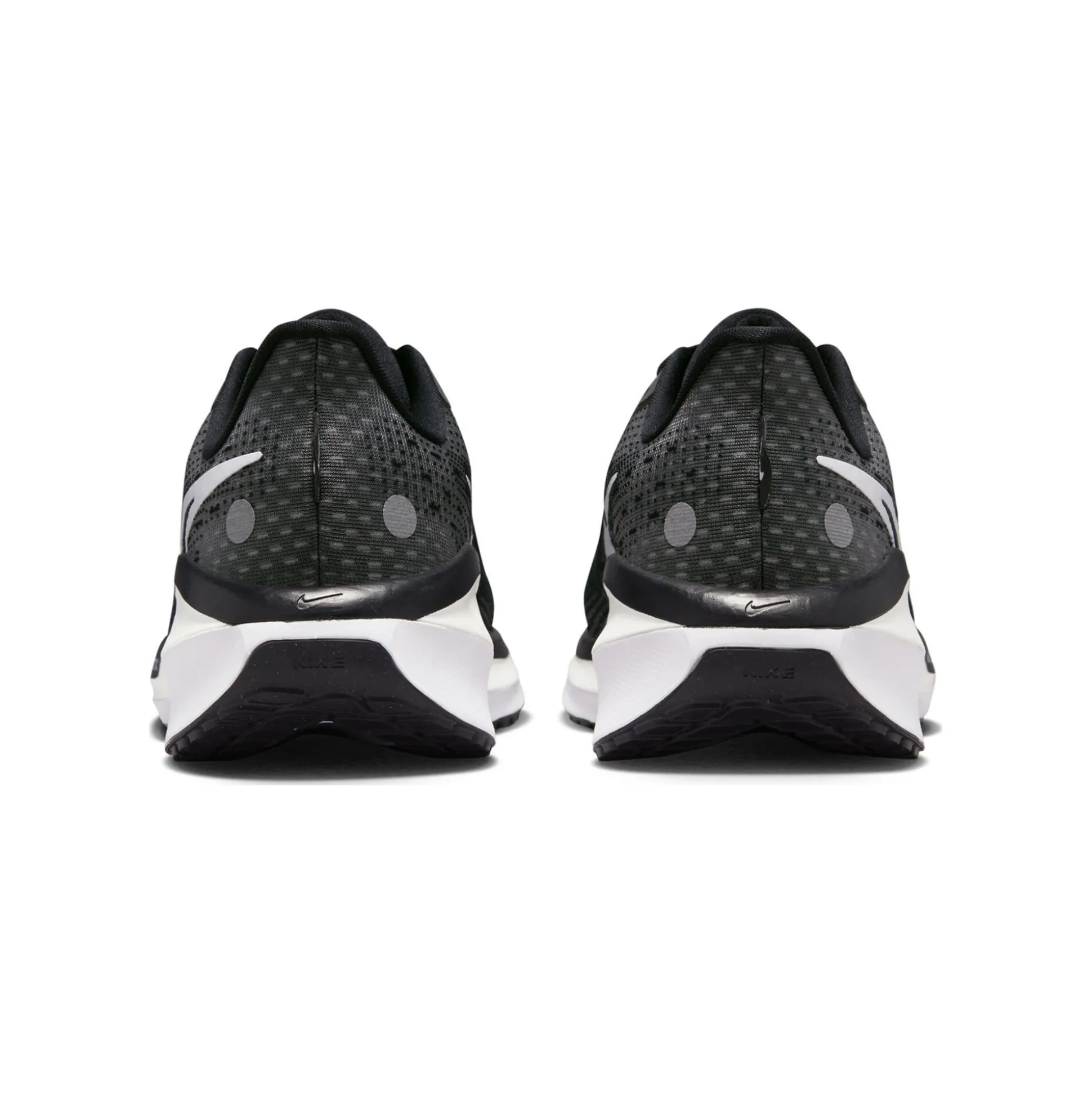 Best Sale Vomero 17 Neutral Running Shoe Men - Black, White Running Shoes