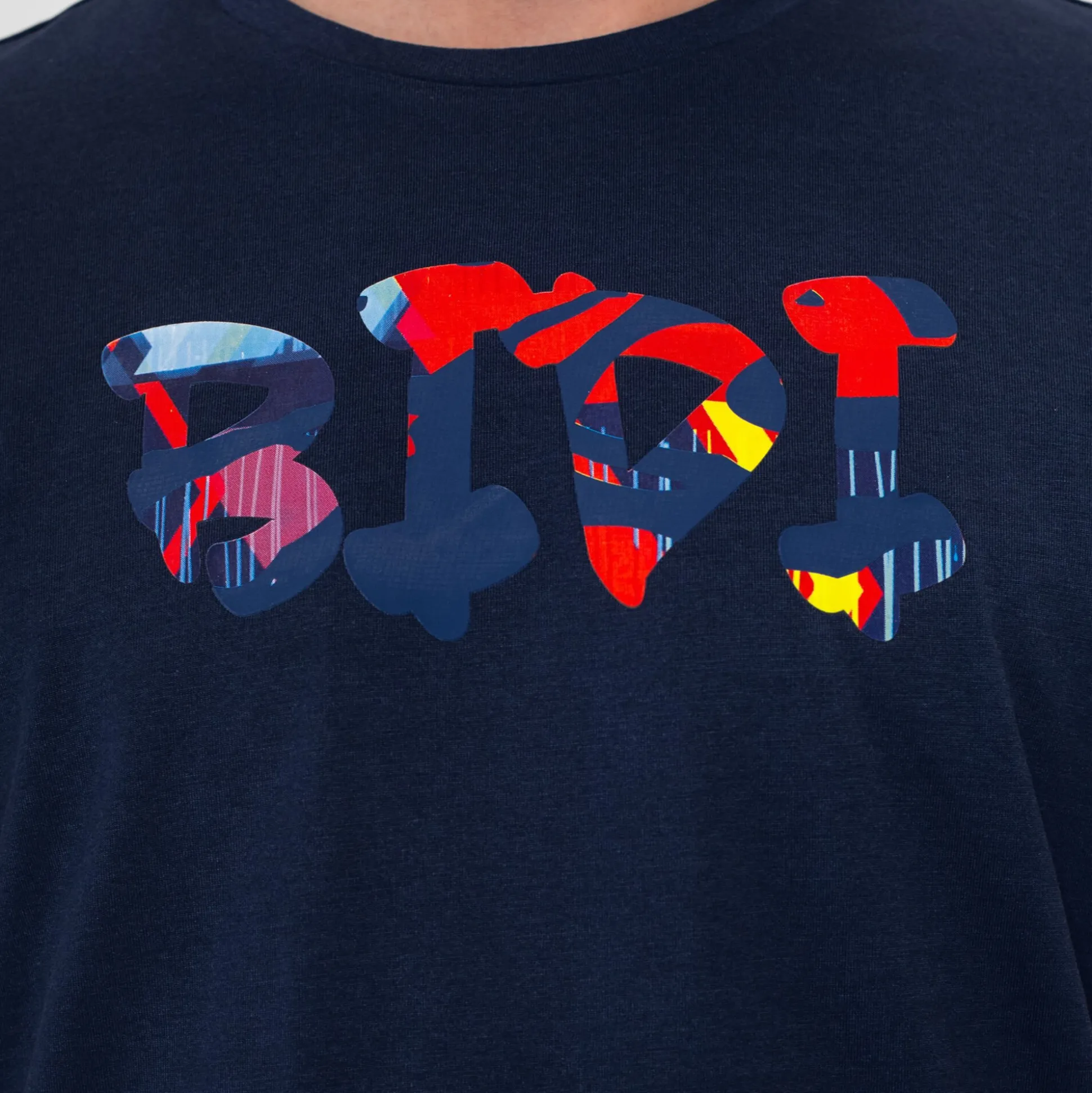 Shop Wild Arts Chill T-Shirt Men - Dark Blue, Multicoloured Shirts