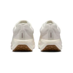 Hot Winflo 11 Neutral Running Shoe Women - Cream, Gold Running Shoes